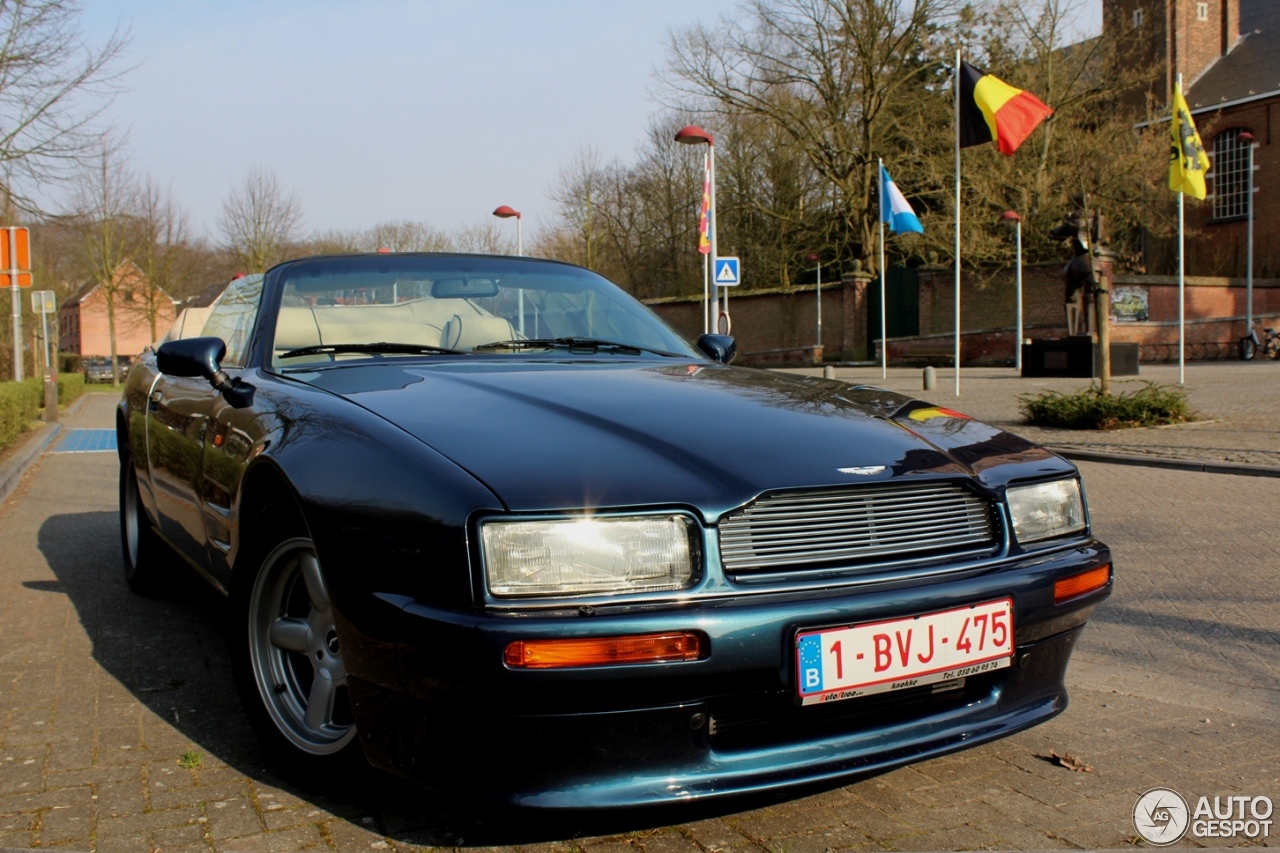 Aston Martin Virage Volante