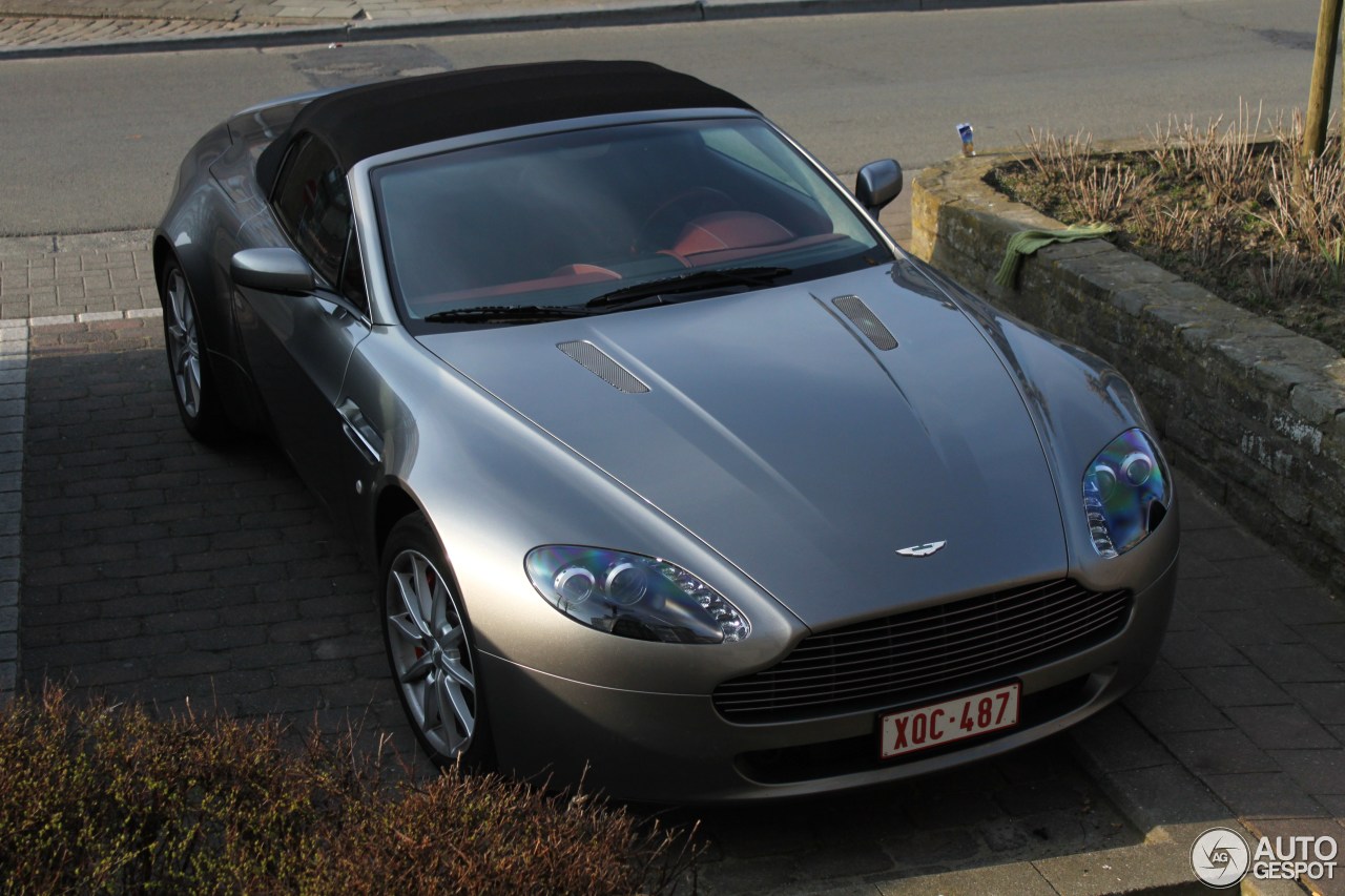 Aston Martin V8 Vantage Roadster