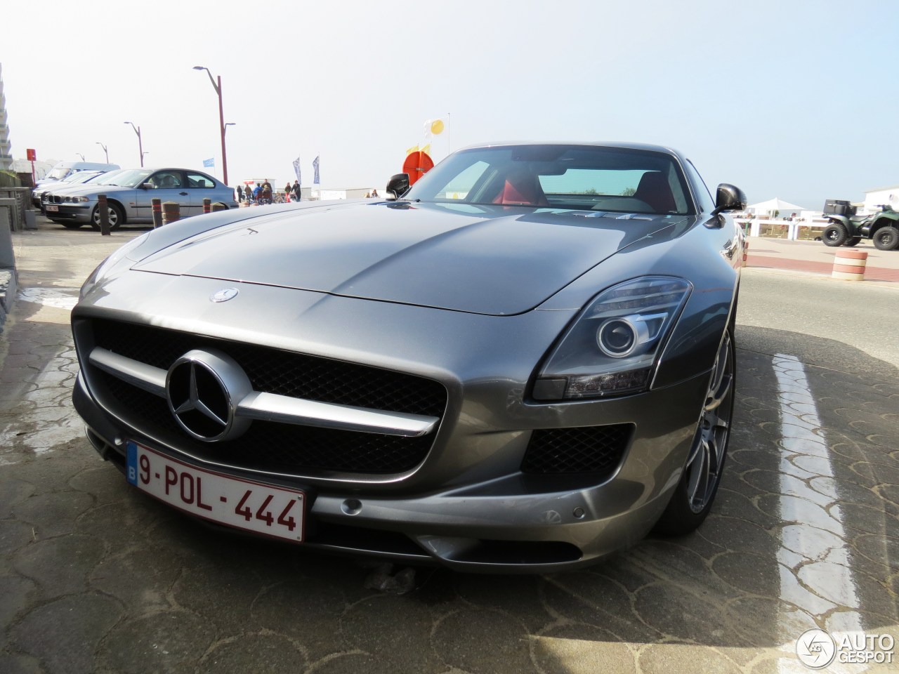 Mercedes-Benz SLS AMG