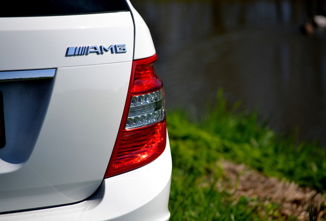 Mercedes-Benz C 63 AMG Estate