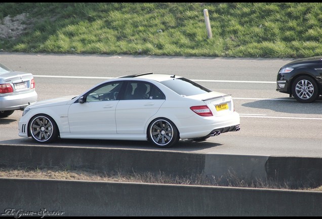 Mercedes-Benz C 63 AMG W204