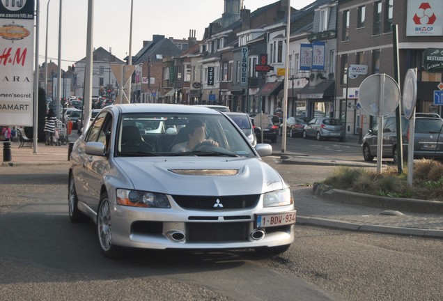 Mitsubishi Lancer Evolution IX