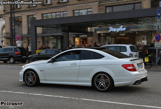 Mercedes-Benz C 63 AMG Coupé