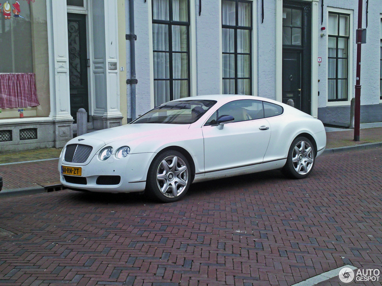 Bentley Continental GT