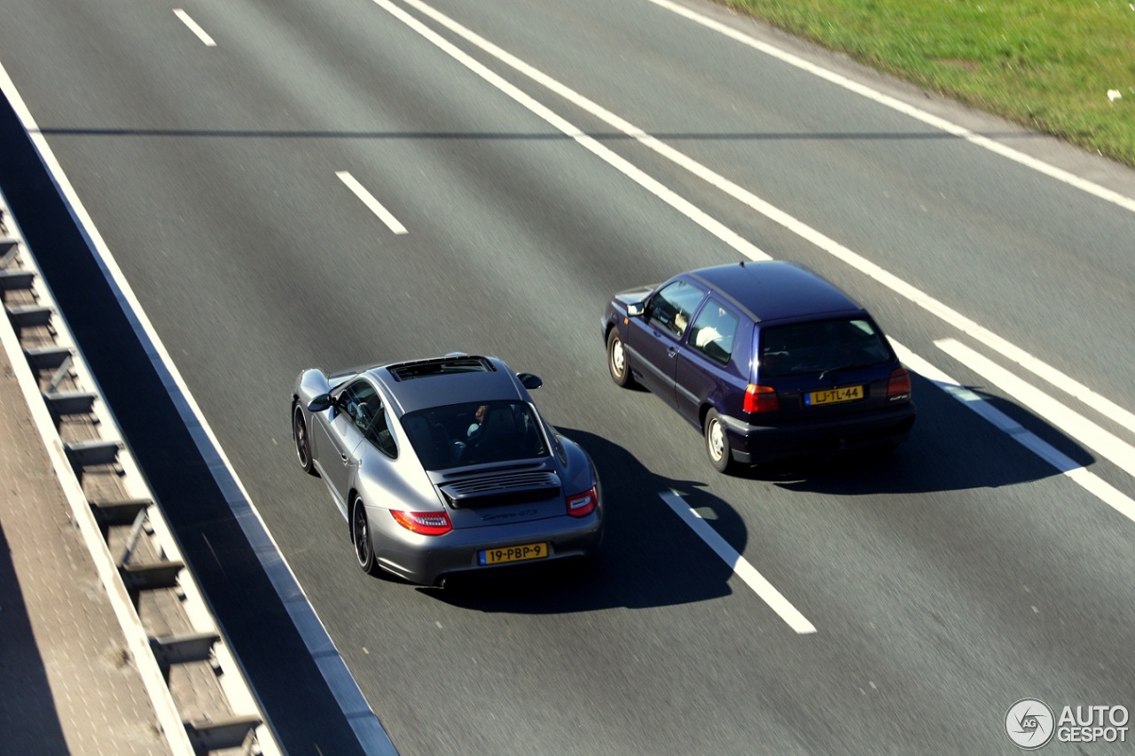 Porsche 997 Carrera GTS