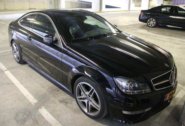 Mercedes-Benz C 63 AMG Coupé