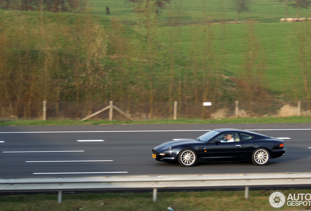 Aston Martin DB7