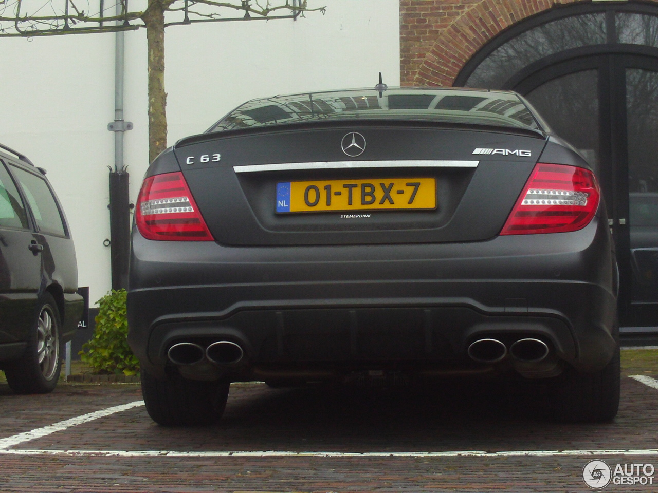 Mercedes-Benz C 63 AMG Coupé