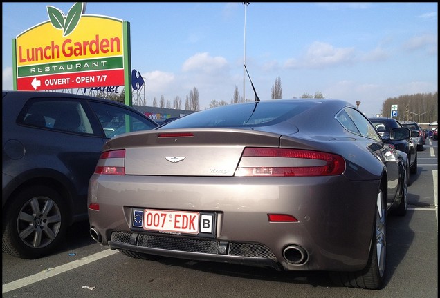 Aston Martin V8 Vantage