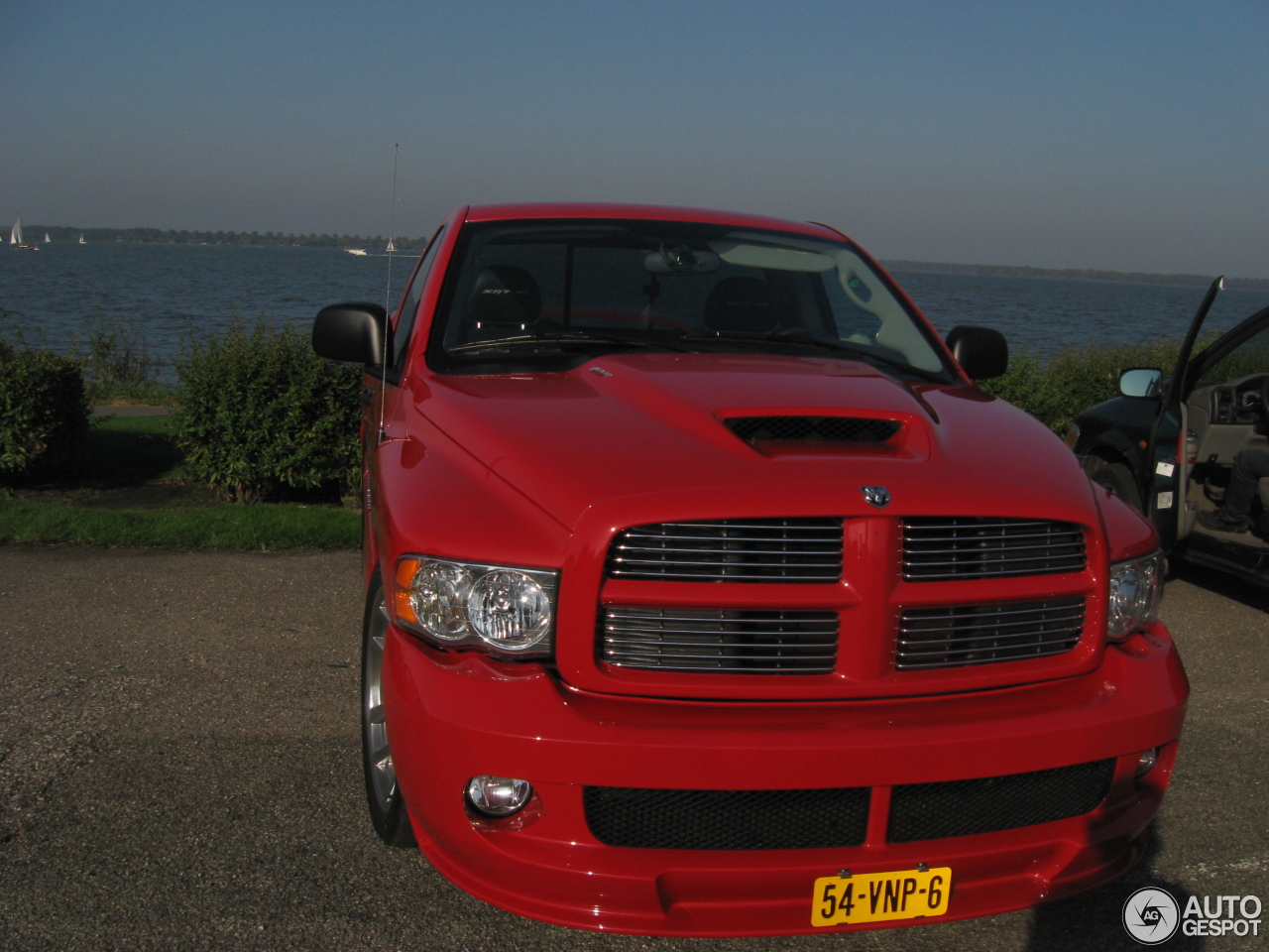 Dodge RAM SRT-10