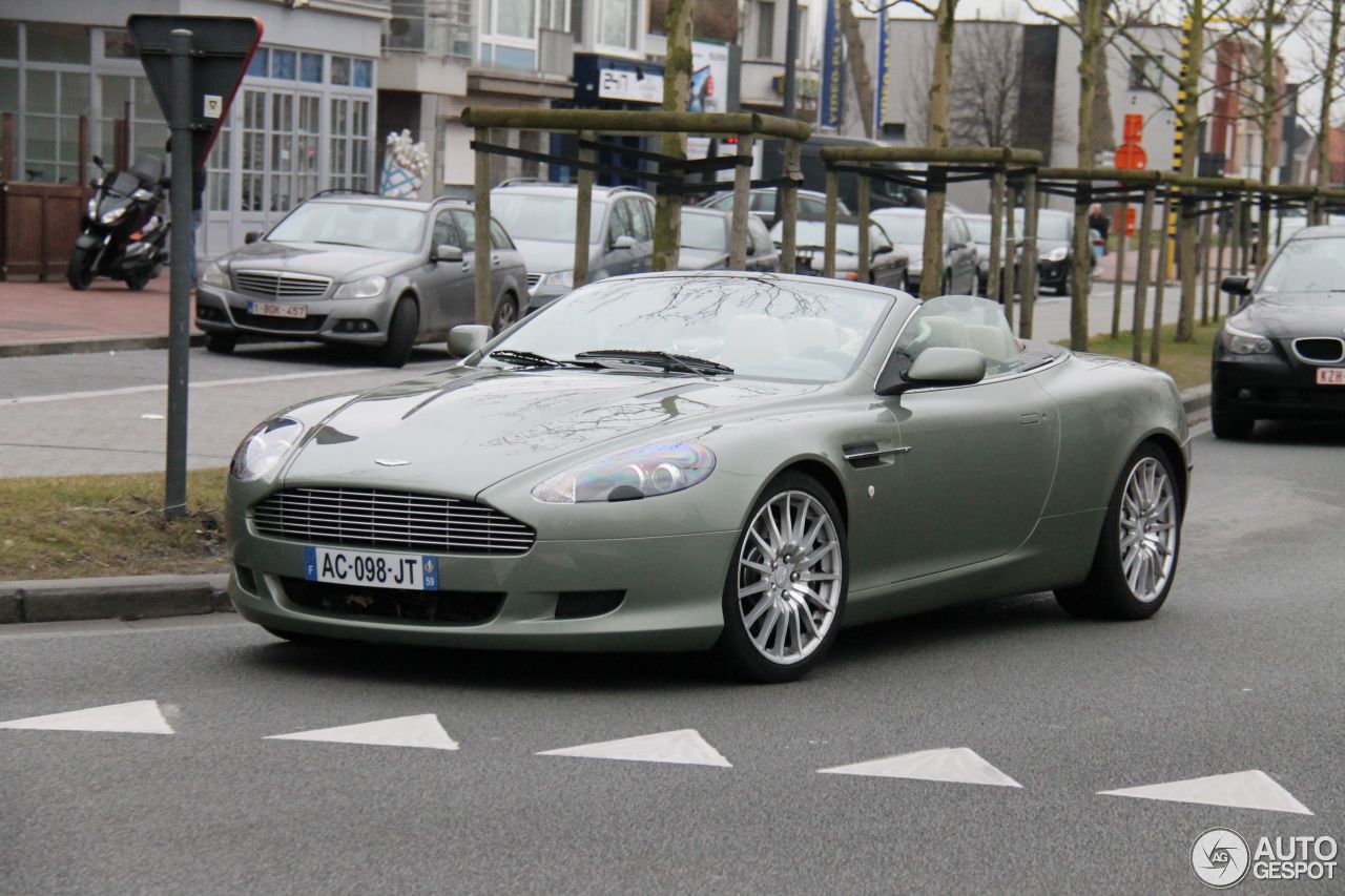 Aston Martin DB9 Volante