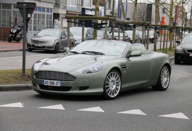 Aston Martin DB9 Volante