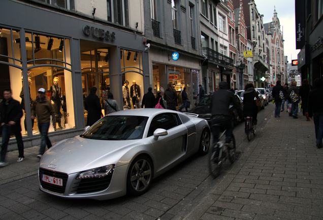 Audi R8