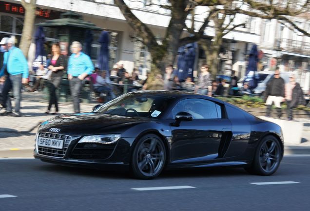 Audi R8 V10