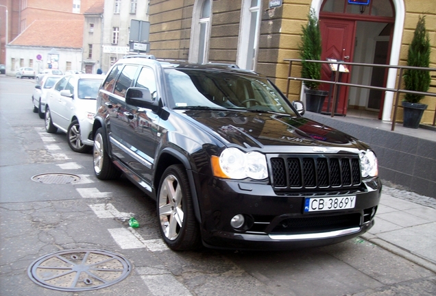 Jeep Grand Cherokee SRT-8 2005