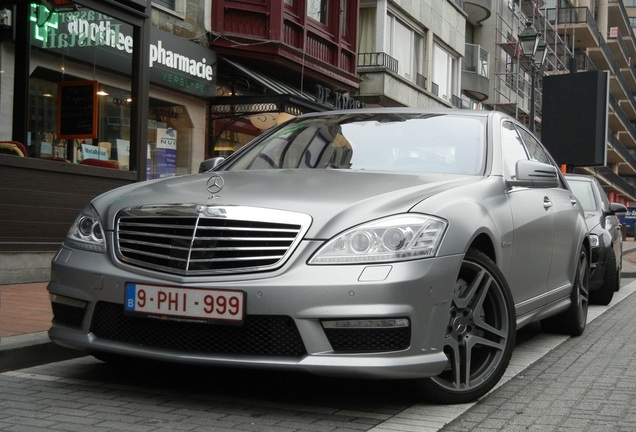 Mercedes-Benz S 63 AMG W221 2011