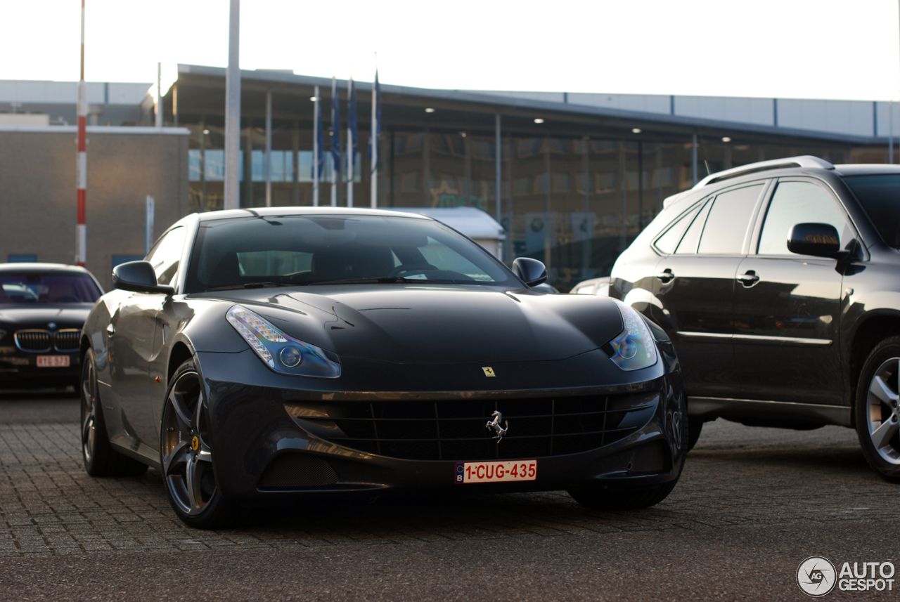 Ferrari FF