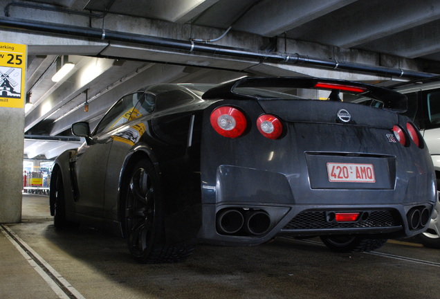 Nissan GT-R