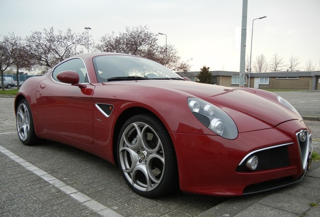 Alfa Romeo 8C Competizione