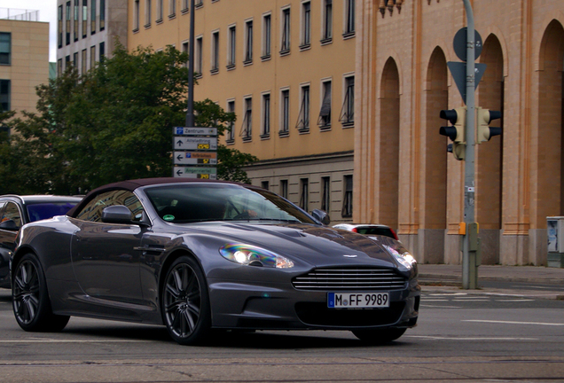 Aston Martin DBS Volante