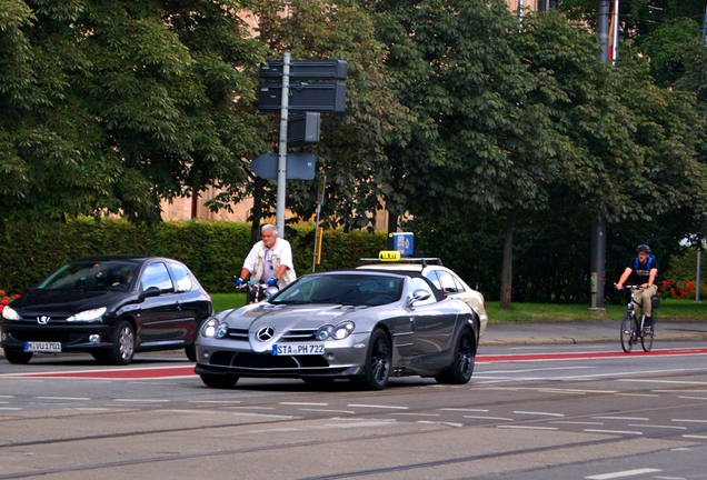 Mercedes-Benz SLR McLaren Roadster 722 S