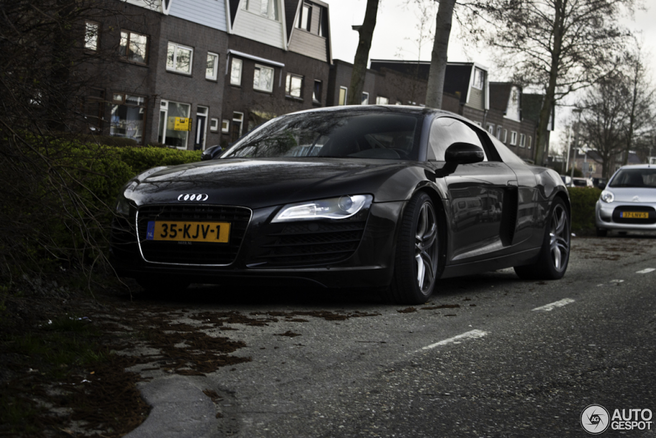 Audi R8