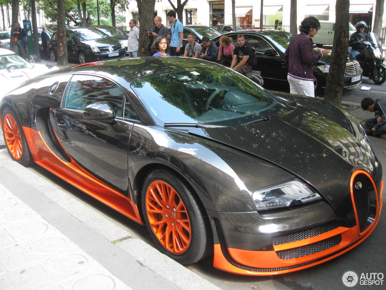 Bugatti Veyron 16.4 Super Sport L'Edition Spéciale Record du Monde