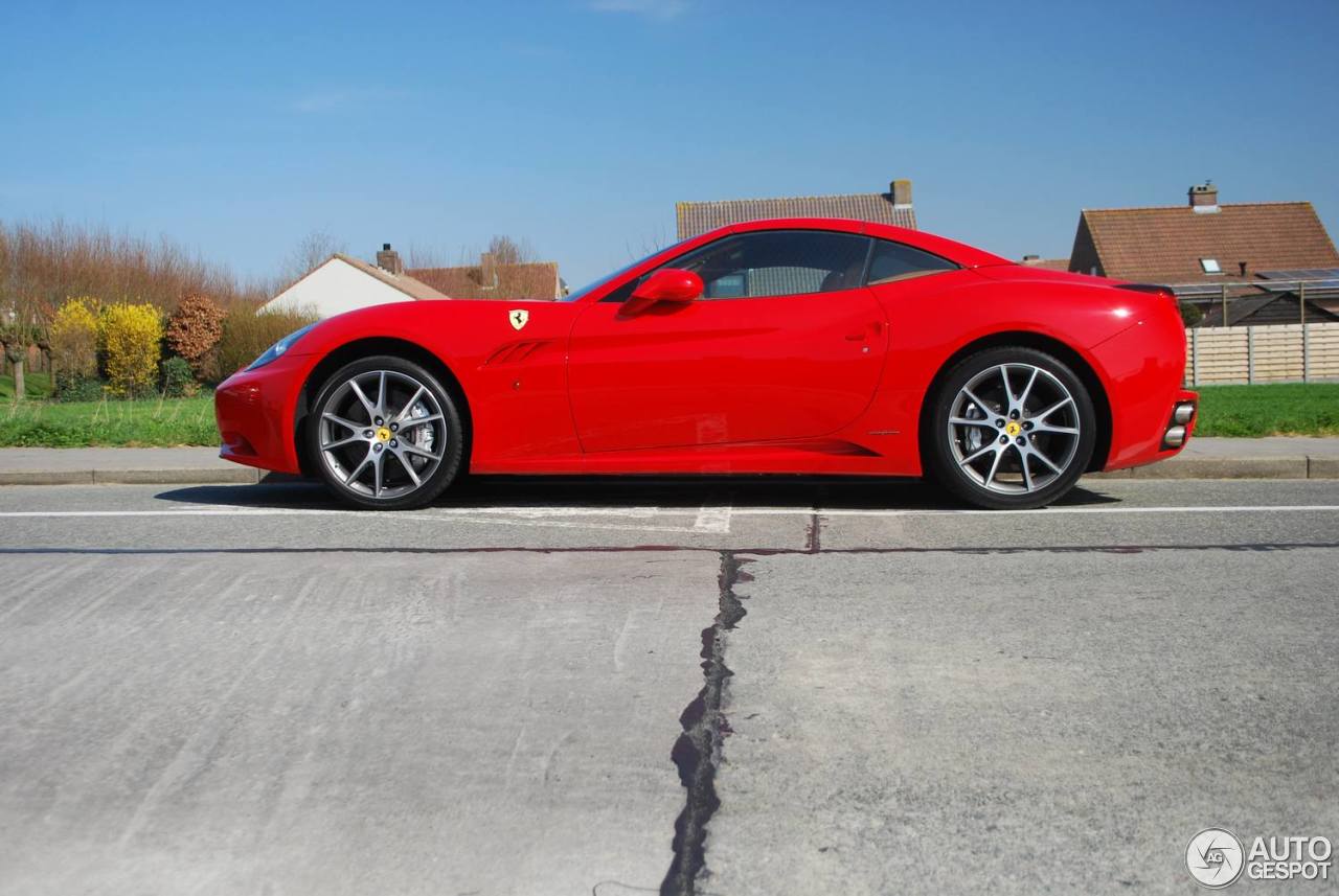 Ferrari California