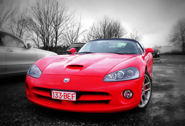 Dodge Viper SRT-10 Roadster 2003