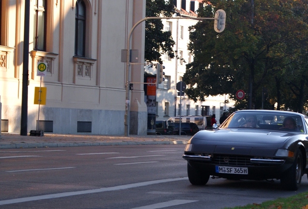 Ferrari 365 GTB/4 Daytona