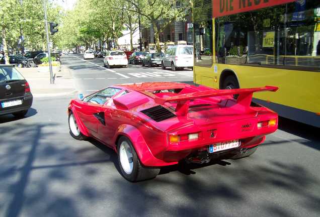 Lamborghini Countach 5000 Quattrovalvole