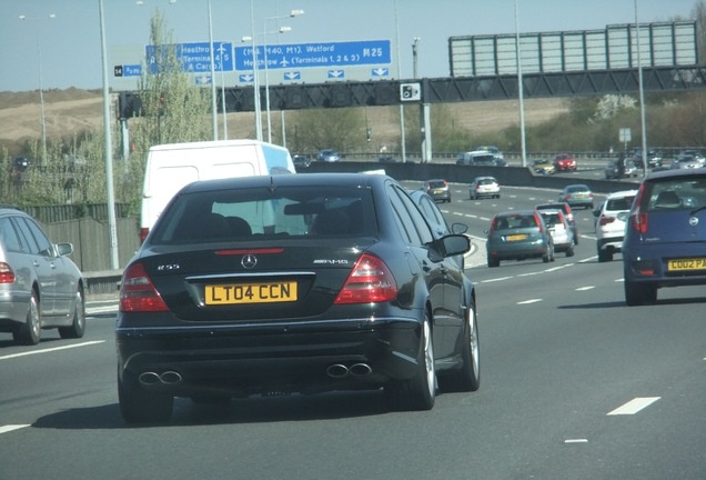 Mercedes-Benz E 55 AMG