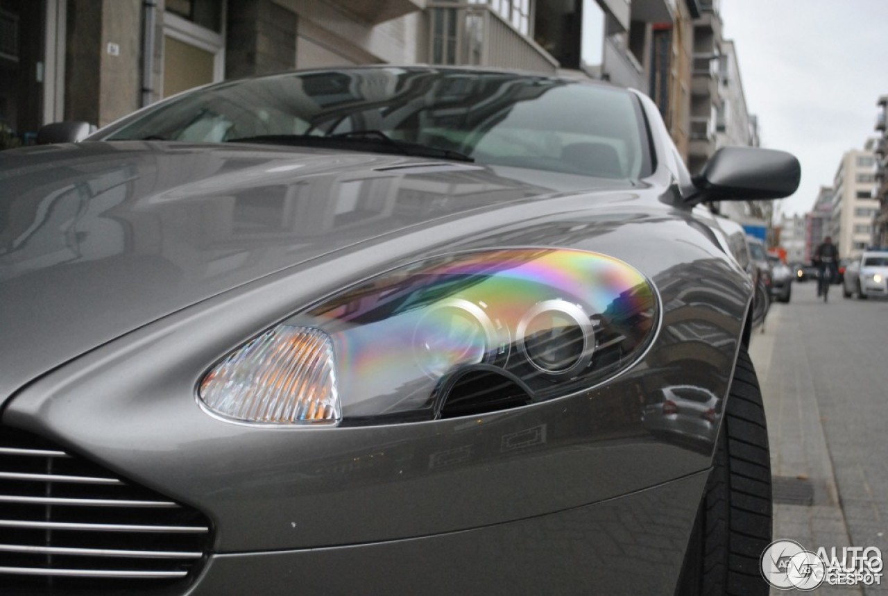 Aston Martin DB9