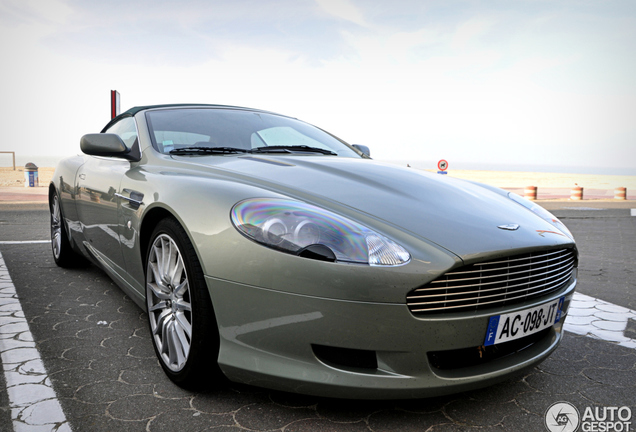 Aston Martin DB9 Volante