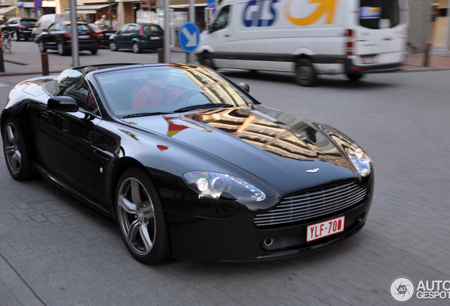 Aston Martin V8 Vantage N400 Roadster