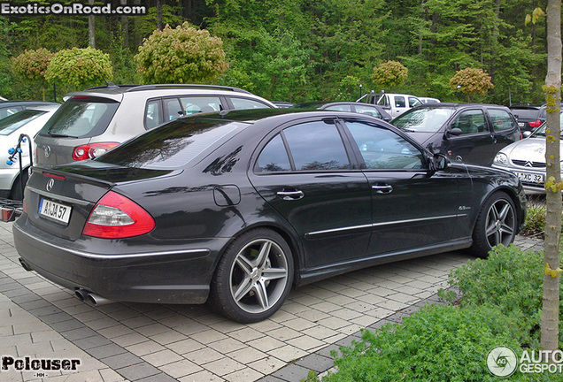 Mercedes-Benz E 63 AMG