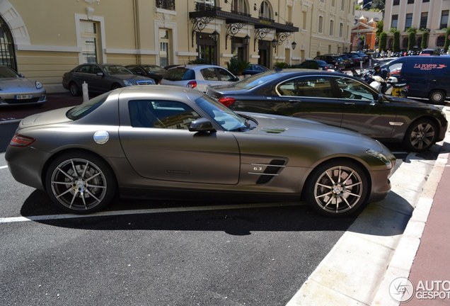 Mercedes-Benz SLS AMG