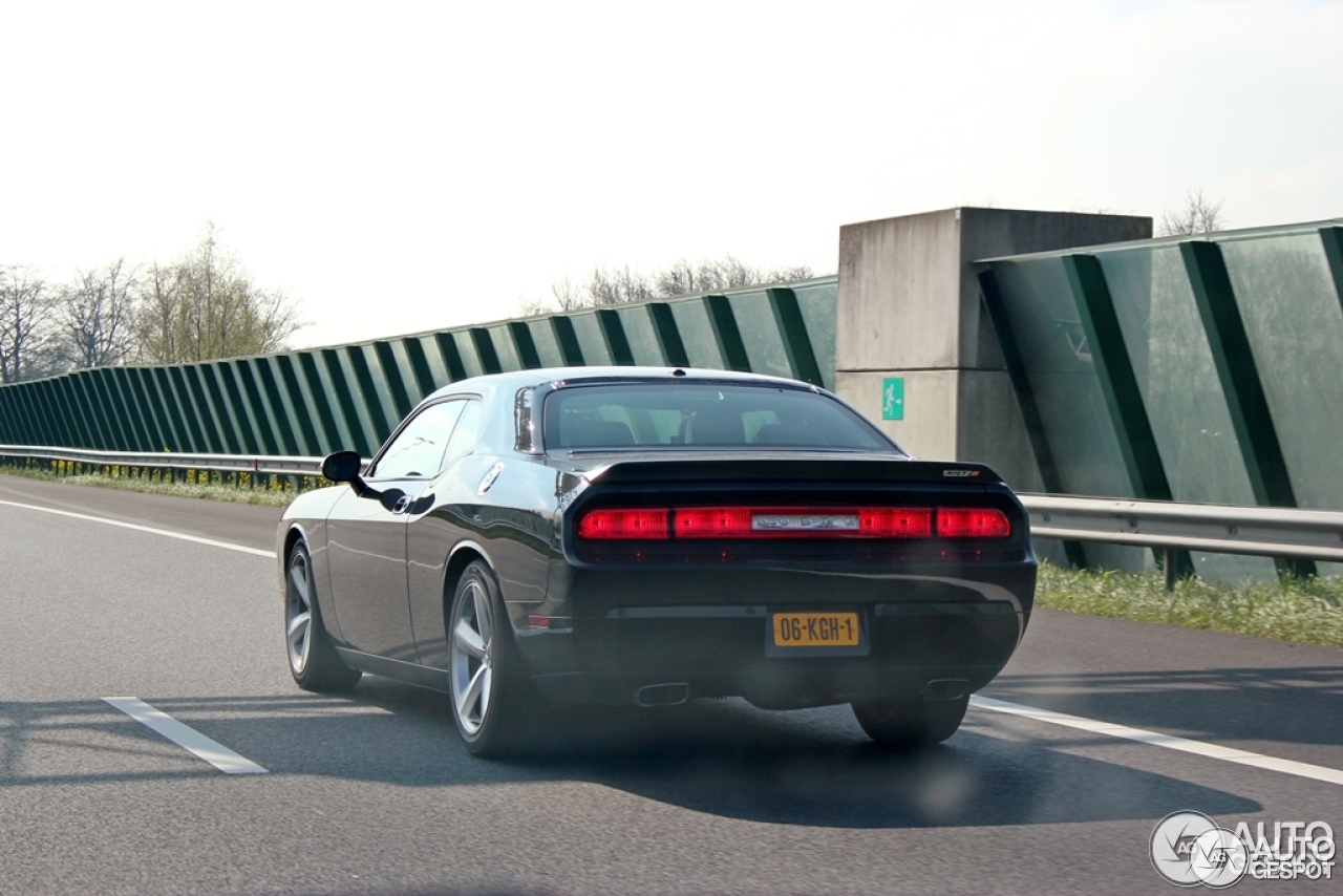 Dodge Challenger SRT-8 500