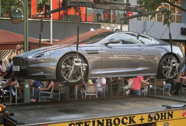 Aston Martin DBS