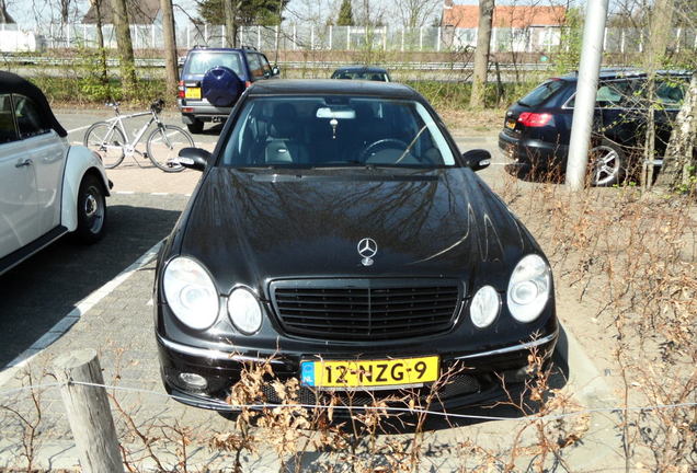 Mercedes-Benz E 55 AMG