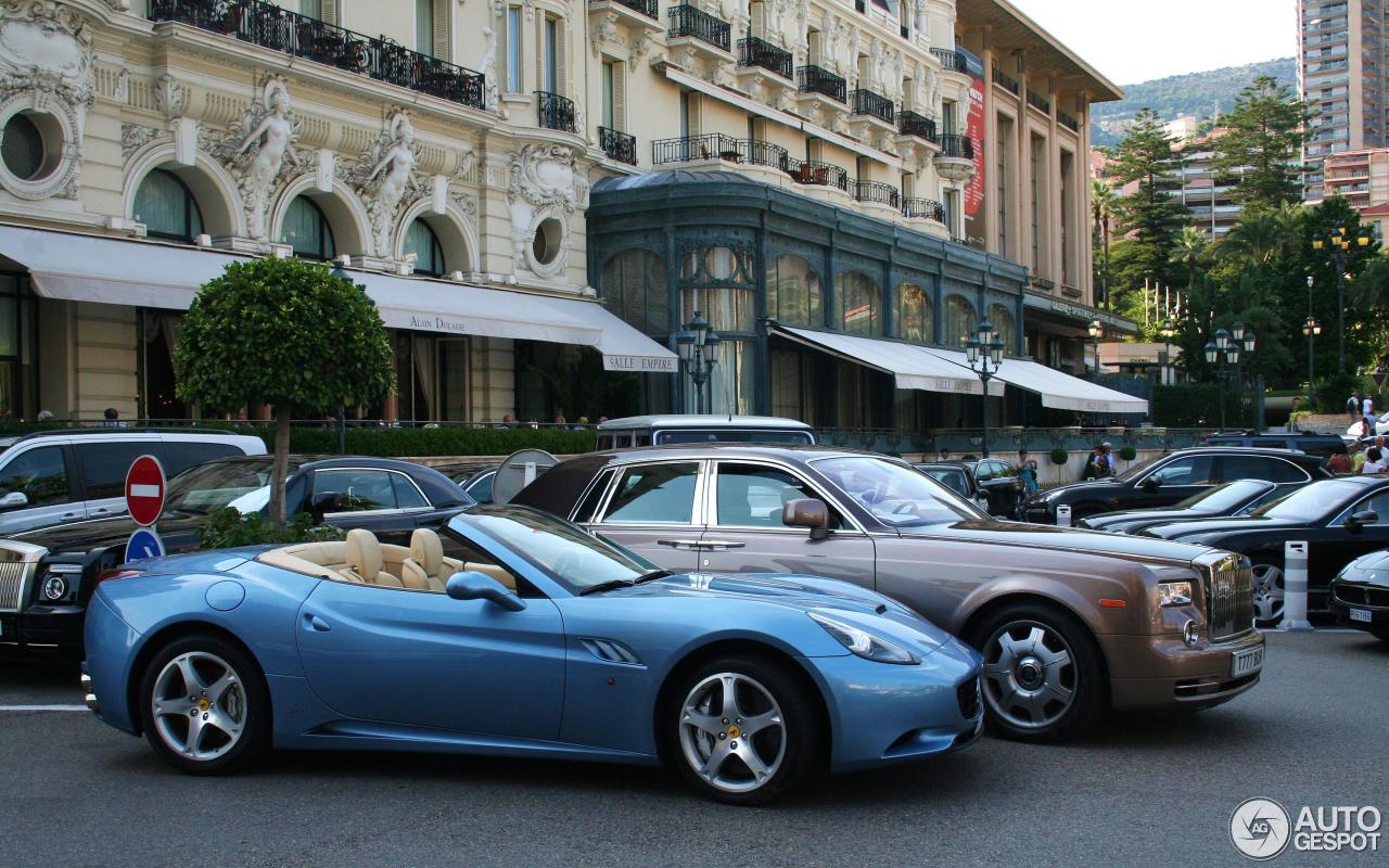 Ferrari California