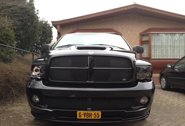 Dodge RAM SRT-10 Quad-Cab