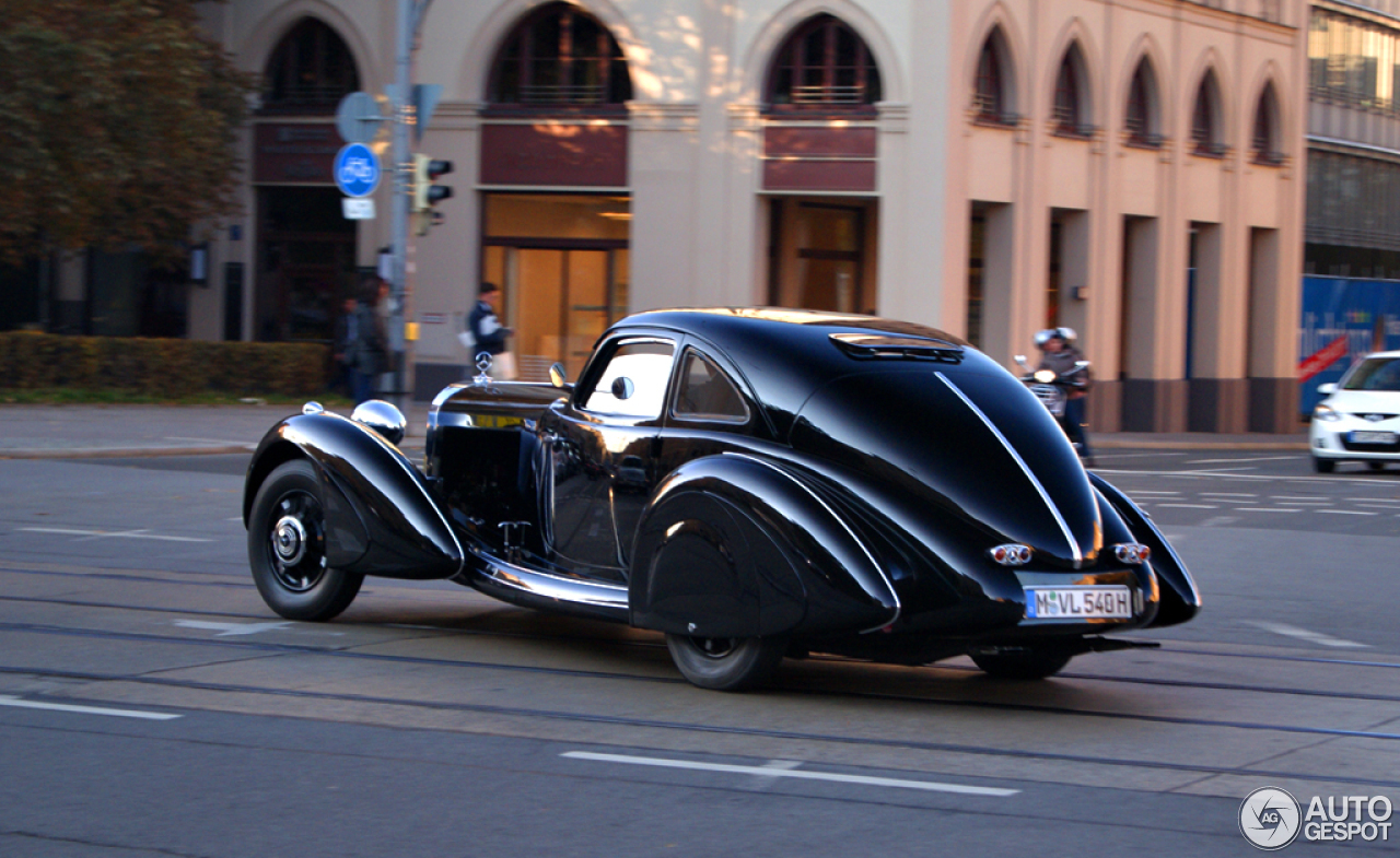 自動車 Racing Mercedes 540-k Mercedes-Benz 540K Special Roadster 1936 Bordeaux (Diecast