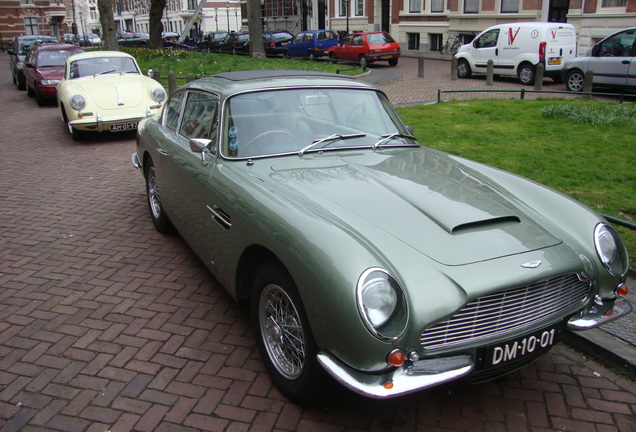 Aston Martin DB6 MKI