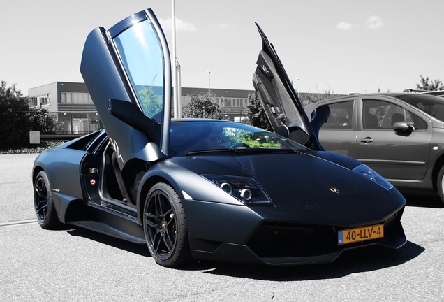 Lamborghini Murciélago LP670-4 SuperVeloce