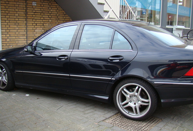 Mercedes-Benz C 55 AMG