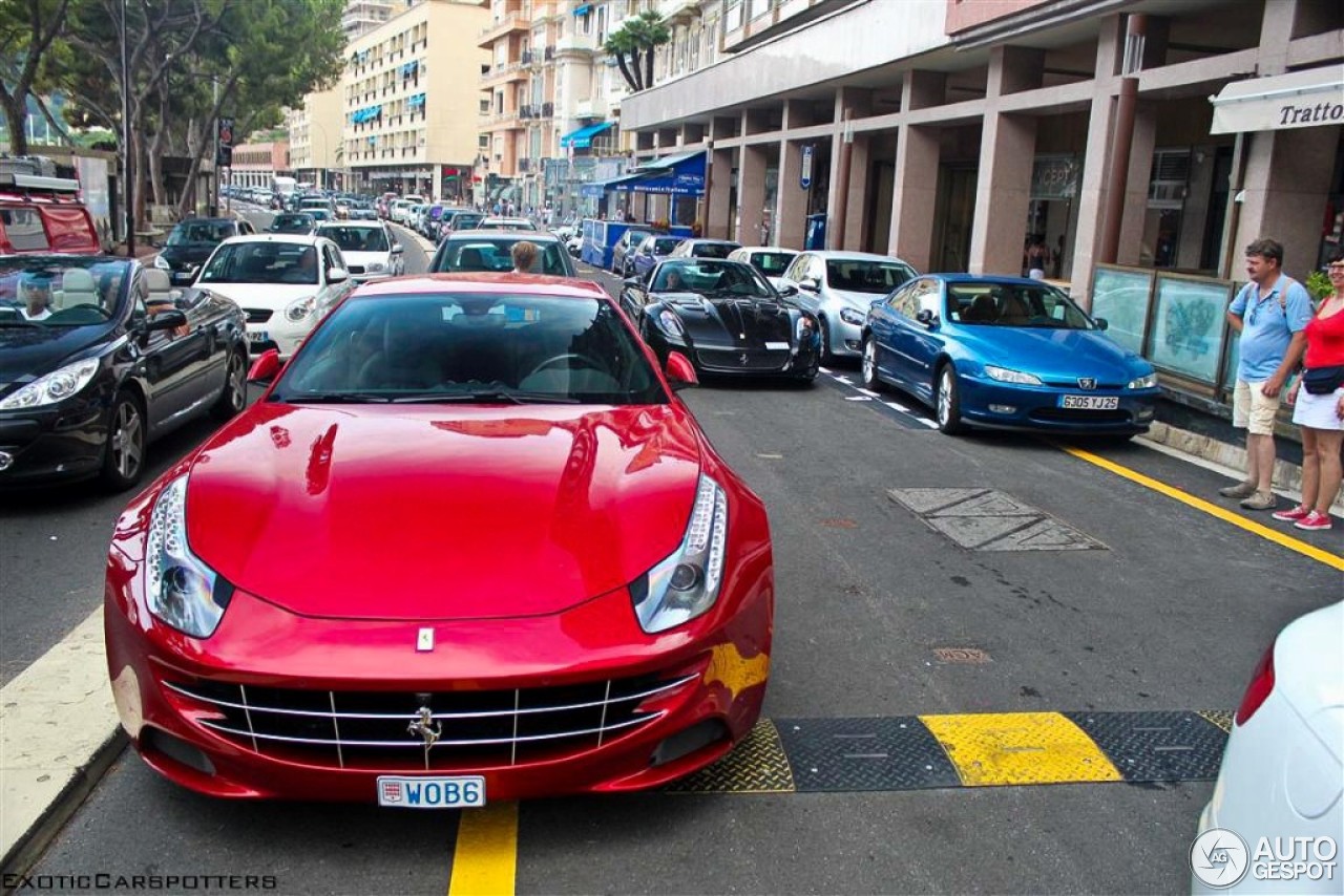 Ferrari FF