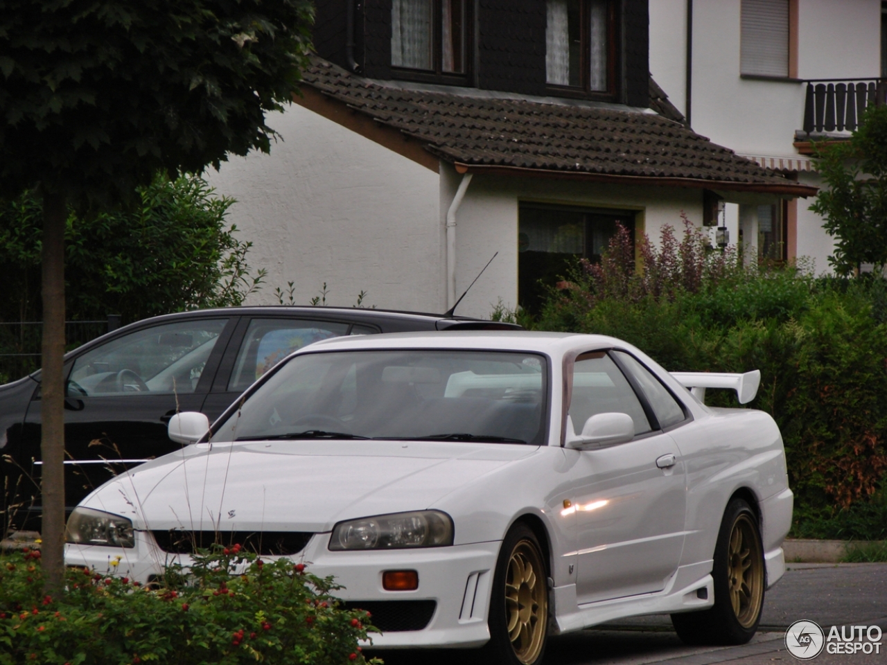 Nissan Skyline R34