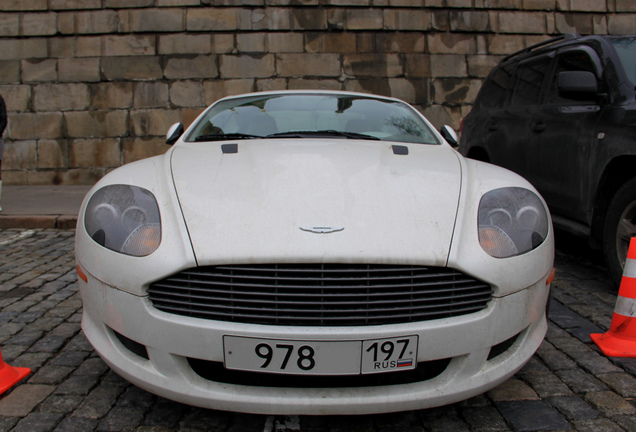 Aston Martin DB9