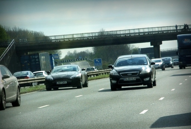 Aston Martin V8 Vantage